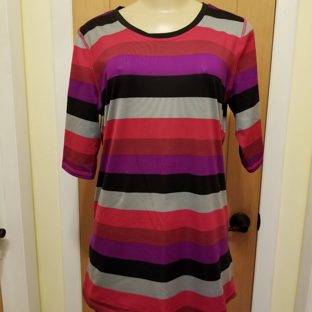Lands End Tunic Length Activewear Size M